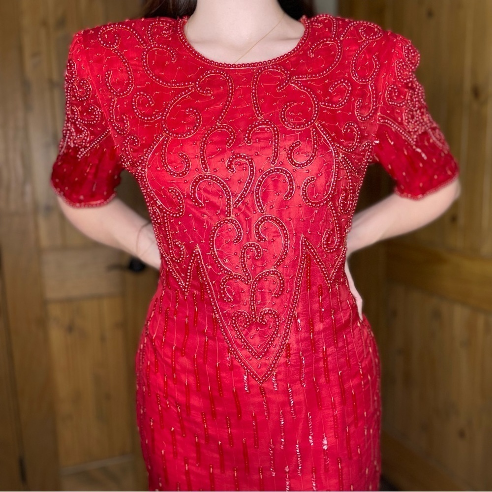 Vintage 80s Red Silk Beaded Embellished Flapper Shoulder Pad Mini Dress Size 6 - Picture 4 of 8